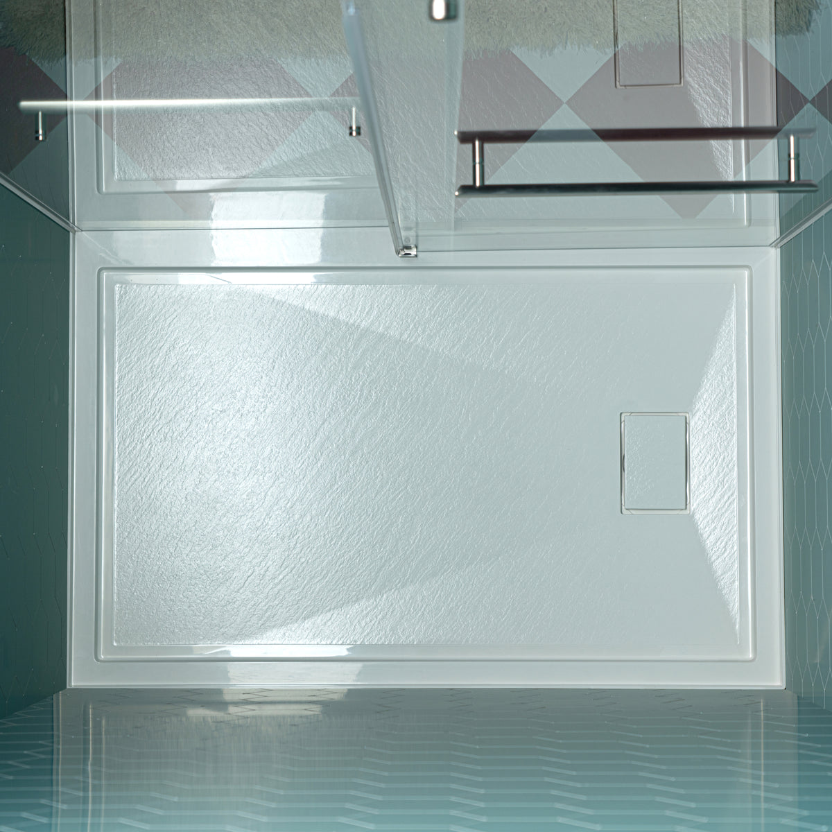 Minimalist SMC Shower Base